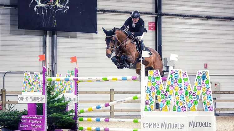 À l’arrivée, Laurent Goffinet a devancé Pénélope Leprevost de seize dixièmes de seconde.