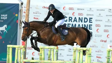 Honolulu des Forêts championne des six ans avec Hugo Paris 