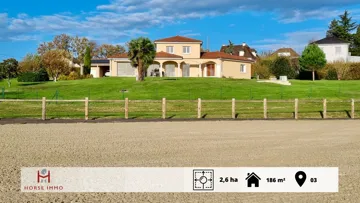 Propriété équestre de 2,6 hectares.
