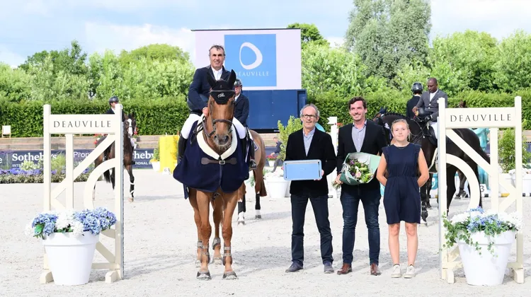 Associé à Untouchable Gips HDC, Reynald Angot met le Sotheby’s International Realty CSIO Deauville à sa botte.