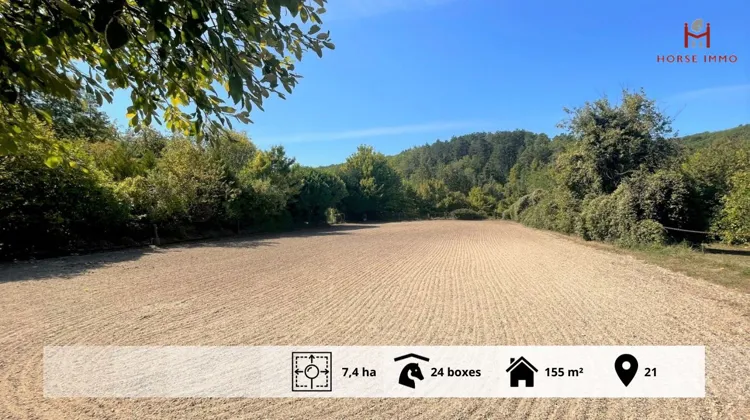 À vendre : propriété équestre avec deux maisons proche d'Auxerre