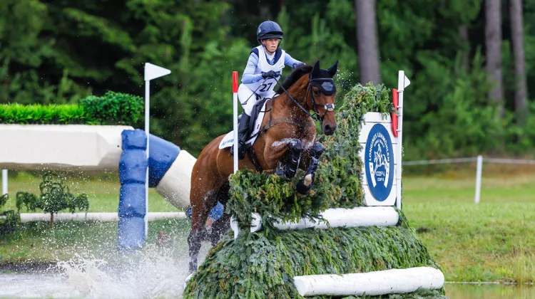 Rosalind Canter et Izilot DHI règnent toujours sur le CCI 5*-L de Luhmühlen