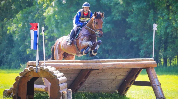 Louis Seychal et Bakar de l'Océan LA ont conservé la tête des opétations au Lion-d'Angers aujourd'hui