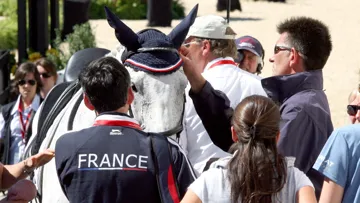 Le coach est un élément primordial dans l'évolution et la réussite du couple cavalier-cheval.