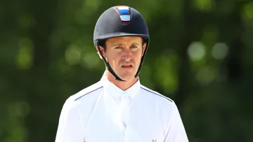 Plongé dans le concours complet depuis vingt-trois ans, Thomas Carlile tire la sonnette d’alarme et s’inquiète pour le futur de sa discipline.