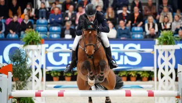 Après neuf ans d’absence en championnats, ayant disputé son dernier grand rendez-vous aux Européens de Herning en 2013 aux rênes de son fidèle Lunatic, Jens Fredricson a pris une belle troisième place.