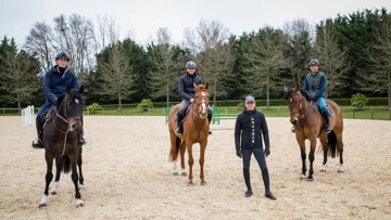 Aujourd’hui, Bilal Zaryouh, Séverin Sigaud et Brieuc, son fils, épaulent Julien Épaillard.