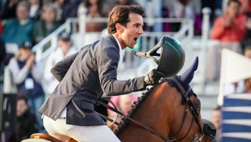 Associé à Associé à Like A Diamond van het Schaeck, le Brésilien a remporté son premier Grand Prix 5* de l'année.