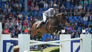 Troisième victoire en Grand Prix 5* en six mois pour l'Allemand et son bai!