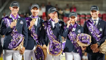 Un an après leur titre aux Jeux olympiques de Tokyo, les Suédois ont à nouveau remporté l'or par équipes.