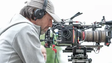 Après Jappeloup, Christian Duguay met une nouvelle fois en images le monde du cheval avec son nouveau film Tempête.