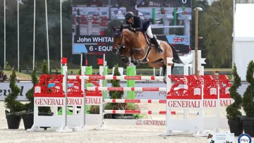 John Whitaker et Unick de Francport ont remporté l'épreuve phare du CSI 4* du jour.