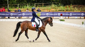 Le tenant du titre, Boston du Verdon, pointe au sixième rang individuel avec Ella Rinaldi tandis que la France est, pour l'heure, deuxième!