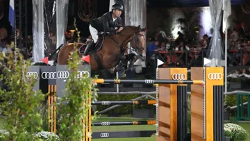 Steve Guerdat et Caracho sur la piste du CSIO 5* de Bruxelles. 