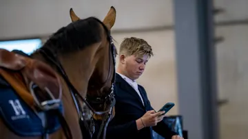 Issu de la “génération Z”, Harry Charles gère lui-même sa communication sur les réseaux sociaux.