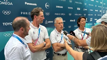 Henk Nooren, Sophie Dubourg et Kevin Staut ont fait un point sur la situation ce soir.