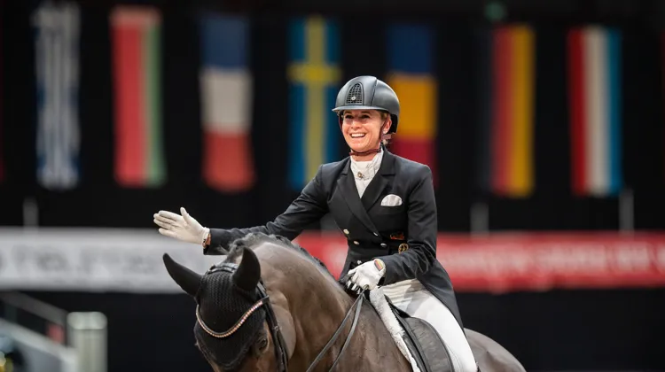 Jessica von Bredow-Werndl et sa fidèle TSF Dalera BB