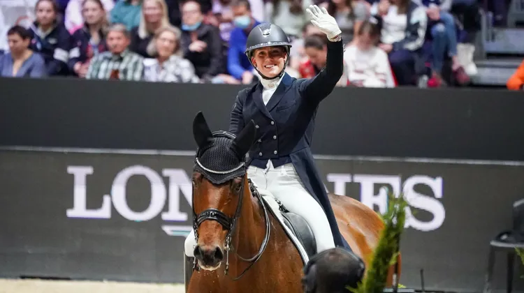 À Leipzig, en Allemagne, Cathrine Dufour a terminé deuxième en mettant en lumière Vamos Amigos, sa nouvelle recrue de tête.