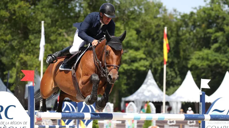 Roger-Yves Bost et sa généreuse Bluemuch des Baleines, une nouvelle fois au rendez-vous. 