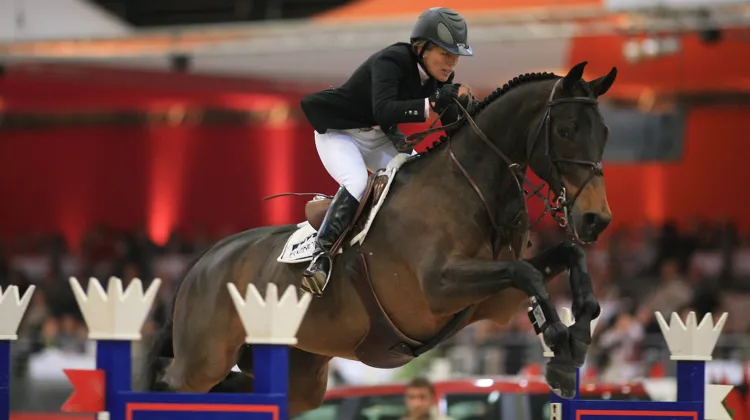En 2007, alors qu’elle venait de devenir la première femme numéro un mondial de l’histoire du saut d’obstacles, Meredith Michaels- Beerbaum avait triomphé dans le Grand Prix 5* de Lyon avec Shutterfly. En 2010, l’Allemande avait réitéré la performance avec Checkmate 4.