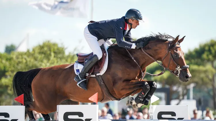 Julien Épaillard et Caracole de la Roque lors de leur triple sans-faute à Knokke. 