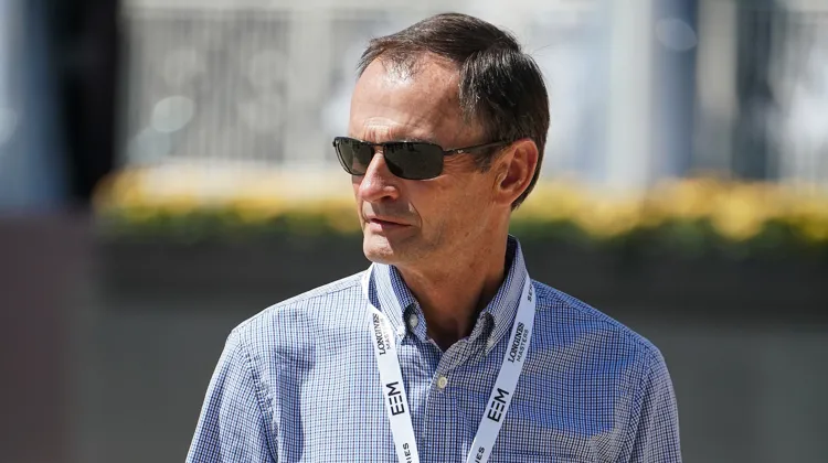 Après dix ans passés outre-Atlantique, Éric Navet devrait revenir bientôt en France.