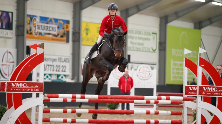 En 2018, à trois ans, Pégase van’t Ruytershof a décroché le titre de champion de la sélection des étalons BWP avec le Belge Jeroen de Winter, son cavalier et propriétaire.