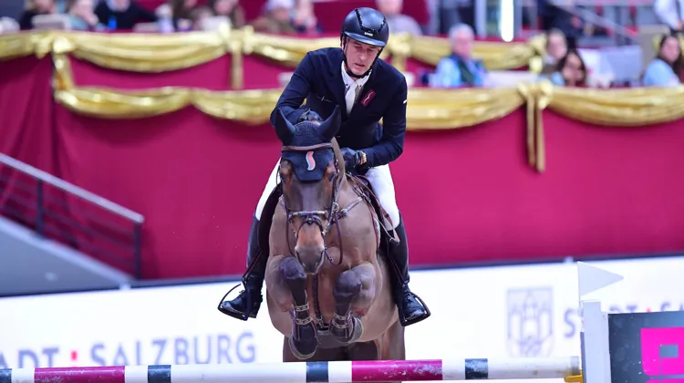 Marc Houtzager et Sterrehof’s Dante ont remporté le Grand Prix CSI 3* du CHI de Salzbourg dimanche 10 décembre