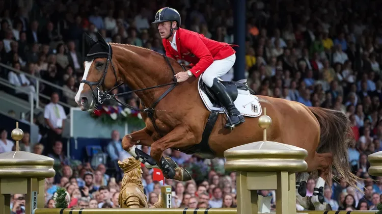 Marcus Ehning a monté jusqu’au plus haut niveau Funky Fred (Westph), un cheval né dans son élevage familial et issu du croisement de deux chevaux qu’il avait montés en début de carrière: l’étalon olympique For Pleasure et Panama (Rhein, Pilot).