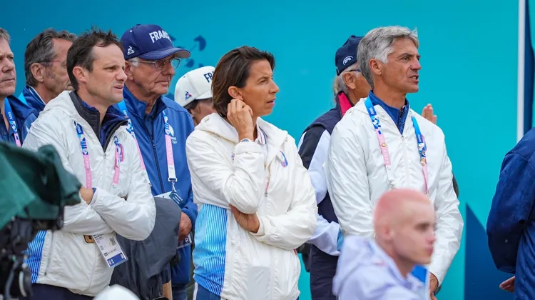 Sophie Dubourg est évidemment ravie de la médaille d'argent décrochée par l'équipe de France de concours complet.