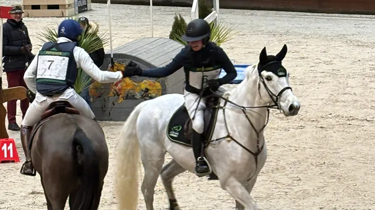 Albert Hermoso Farras et Héloïse le Guern se sont chaleureusement salués