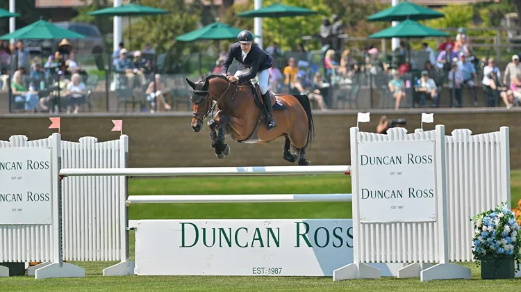À Calgary, Mario Deslauriers et Quatro van de Meerputhoeve se sont offert leur premier succès international. 