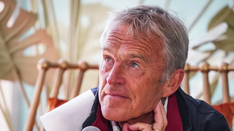 Sélectionneur de l’équipe de France depuis début 2022, après avoir occupé le poste d’entraîneur durant les deux années précédentes, Henk Nooren est sur le départ.