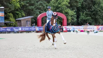 Secret Life Majishan a remporté la finale du Cycle classique des six ans avec Charlotte Chalvignac-Vésin