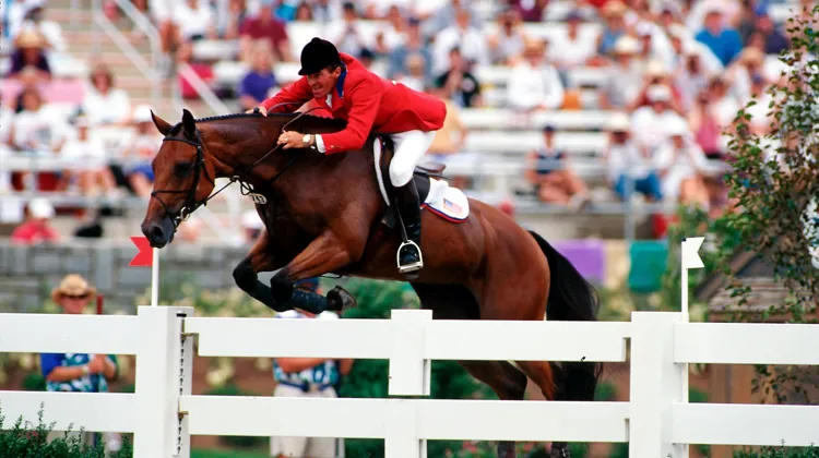 L’héroïque Michael Matz est ici en selle sur Rhum IV, aux Jeux d’Atlanta, en 1996.