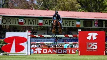  Eduardo de Menezes s’est imposé à 1,55m avec Ozzy vd Bisscop, hier à Mexico