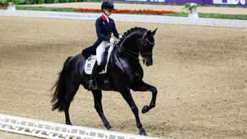 Charlotte Fry a logiquement gagné le Grand Prix de la finale de la Coupe du monde de Bâle