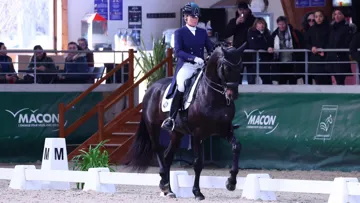 Après ses victoires au Grand National de Mâcon, Anne-Sophie espère être sélectionnée pour les championnats d'Europe de Crozet avec Jibraltar de Massa.