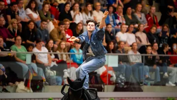 Avec son superbe costume novateur, Quentin Jabet a conservé son titre européen Seniors décroché en 2023