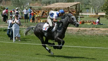Galan de Sauvagère lors du cross des JO d’Athènes 2004