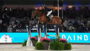 Darragh Kenny et Eddy Blue se sont imposés dans le Grand Prix 5* de Wellington hier soir