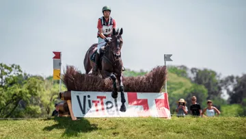 Nicolas Touzaint et Absolut Gold*HDC à Vittel en 2021