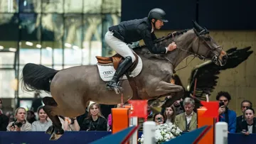 Victor Bettendorf forme un couple si harmonieux avec Mr. Tac, hongre BWP de onze ans issu du croisement entre Non Stop et une mère par Toulon, qu’on aurait presque envie de le surnommer Mr. Tic.