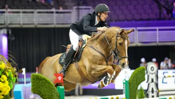 King Edward sous la selle de Henrik von Eckermann à la finale de la Coupe du minde Longines à Omaha, États-Unis - 5 avril 2023
