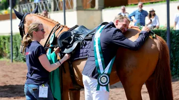 L’affection d’André Thieme pour Chakaria est manifeste, dans ses mots comme dans ses gestes et ses actes.