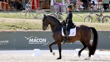 À Chaintré, Pauline Basquin et Sertorius de Rima ont présenté une très bonne reprise de remise en route.