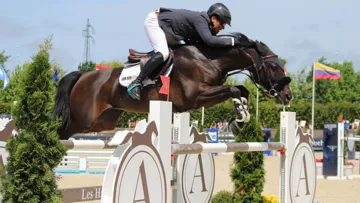 “Veyron est particulièrement en forme ces temps-ci. Elle enchaîne les performances et les bons parcours. On ne peut qu’espérer continuer sur cette lancée!”, a déclaré Axel van Colen.