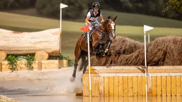 Julia Krajewski a réalisé ses plus belles performances avec la Selle Français Amande de B'Neville, ici aux Mondiaux de Pratoni l'an passé