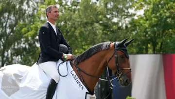 Nicolas Delmotte et Citadin du Chatellier ont fait résonner la Marseillaise une fois de plus à Moerzeke aujourd'hui