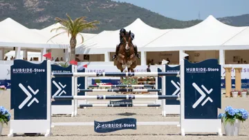 Marie Demonte et Epona du Quesnoy ont remporté le dernier Grand Prix CSI 3* disputé à Grimaud, le 21 juin.